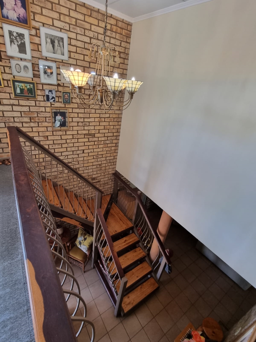 4 Bedroom Property for Sale in Christiana North West